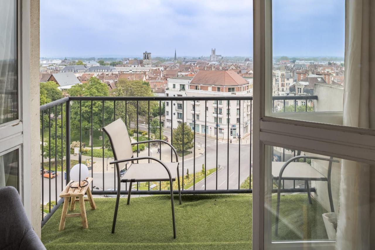 شقة Evasion Urbaine - Vue Panoramique - Proche Gare تروي المظهر الخارجي الصورة